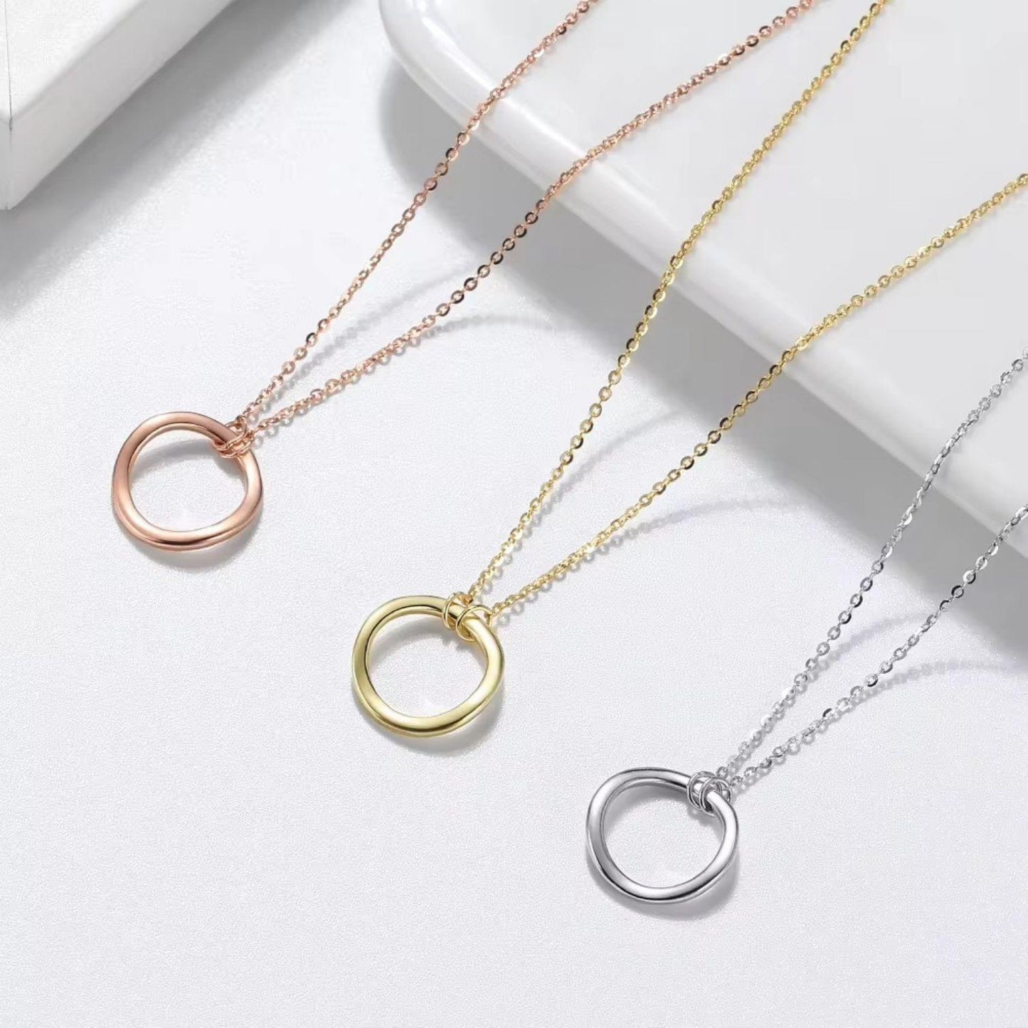 Dainty Delicate Circle Pendent Necklace - APN06