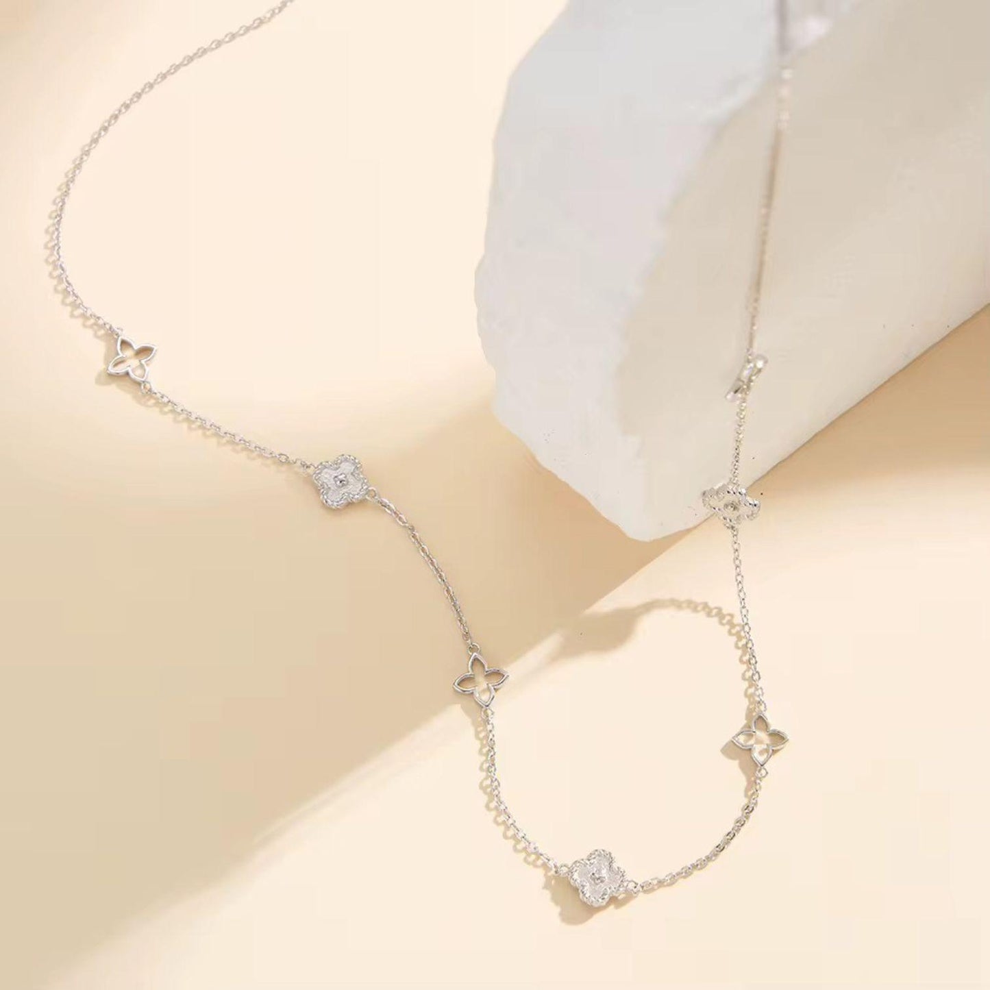 The Filled Clover Bloom Necklace - APN56